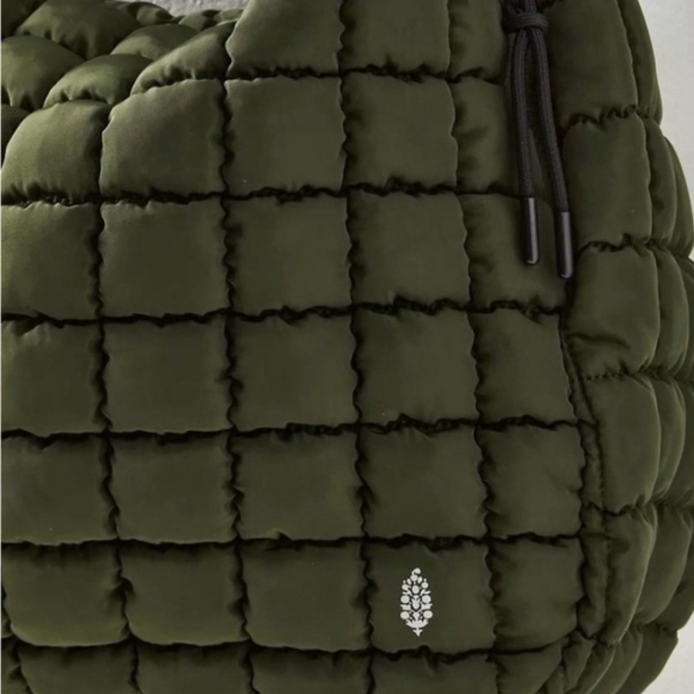 Free People Quilted Bag-Olive/New - Picture 3 of 6